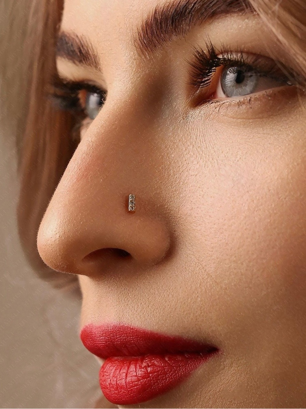 Tiny CZ Bar Threadless Flatback Nose Stud Gold 18G 5mm Surgical Steel Like New - Picture 3 of 5